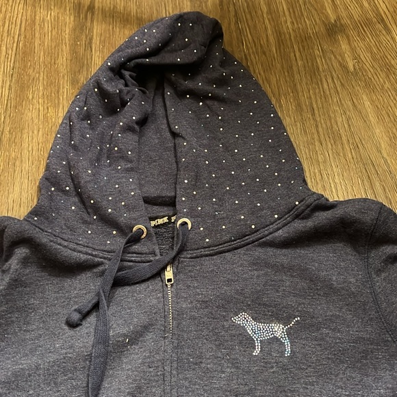 Women’s PINK hoodie - Picture 2 of 4